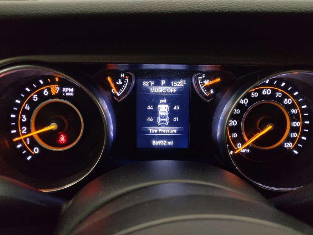 2018 Jeep Wrangler in Midlothian, IL 60445 - 18125956 23