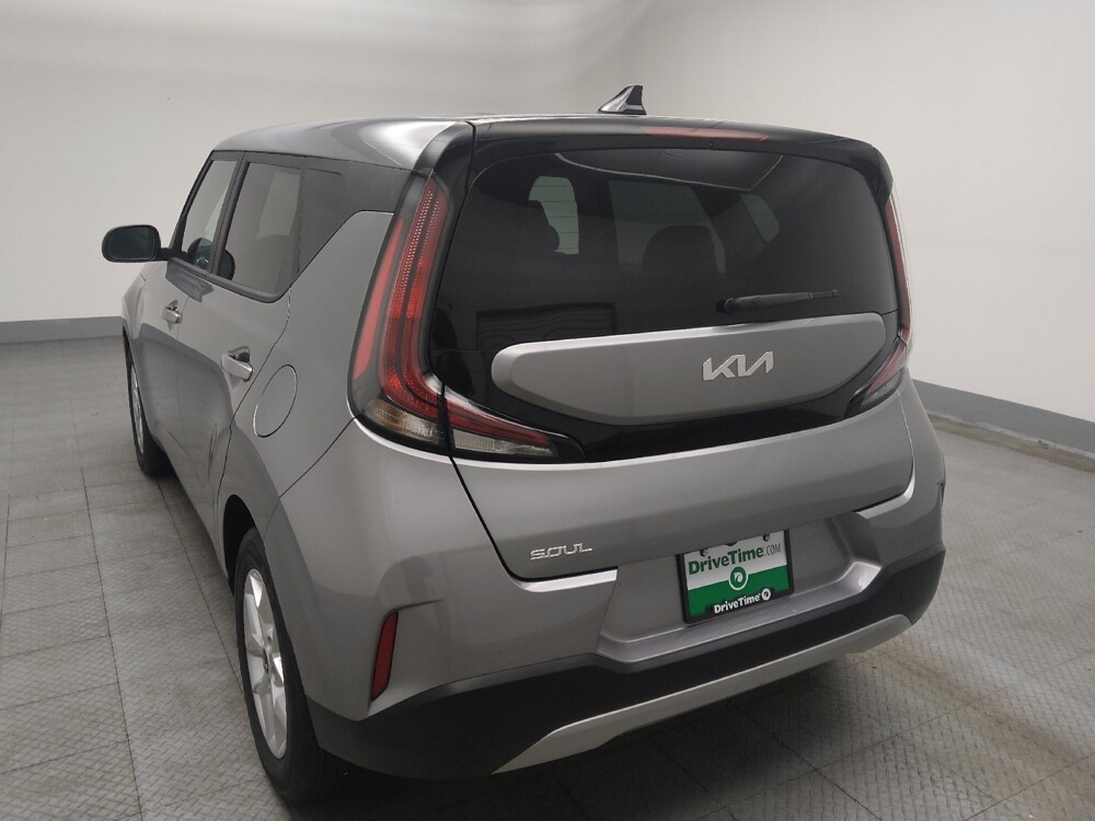 2025 Kia Soul in Des Moines, IA 50310 - 18125957 5