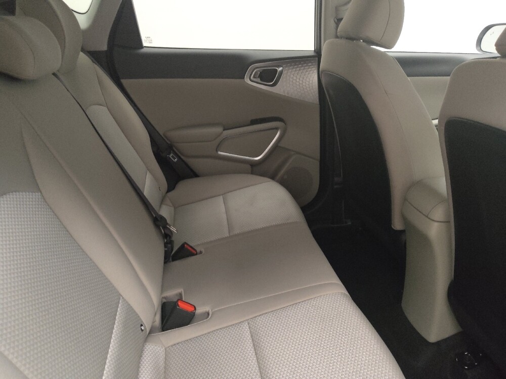 2025 Kia Soul in Des Moines, IA 50310 - 18125957 19
