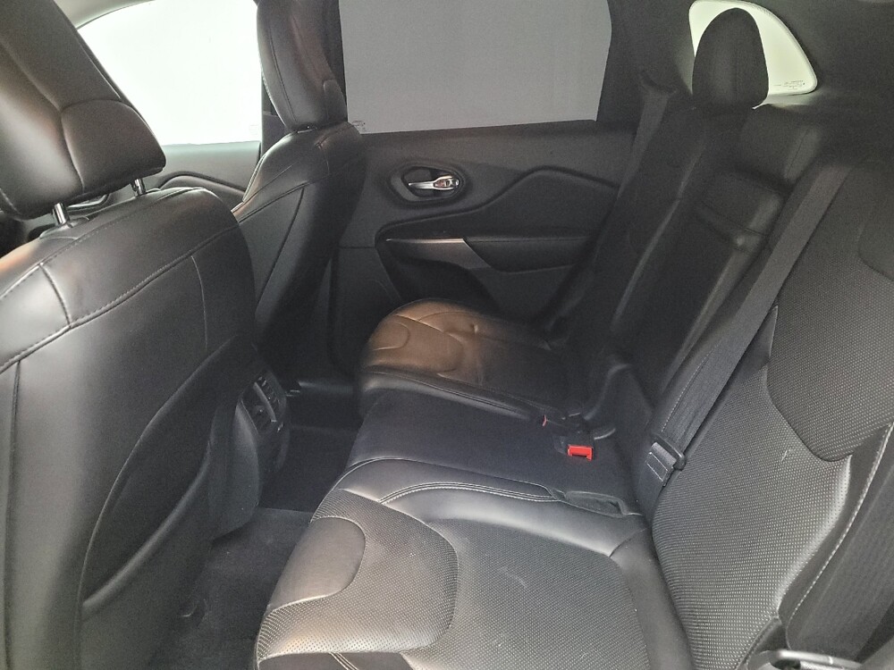 2019 Jeep Cherokee in Taylor, MI 48180 - 18125959 18