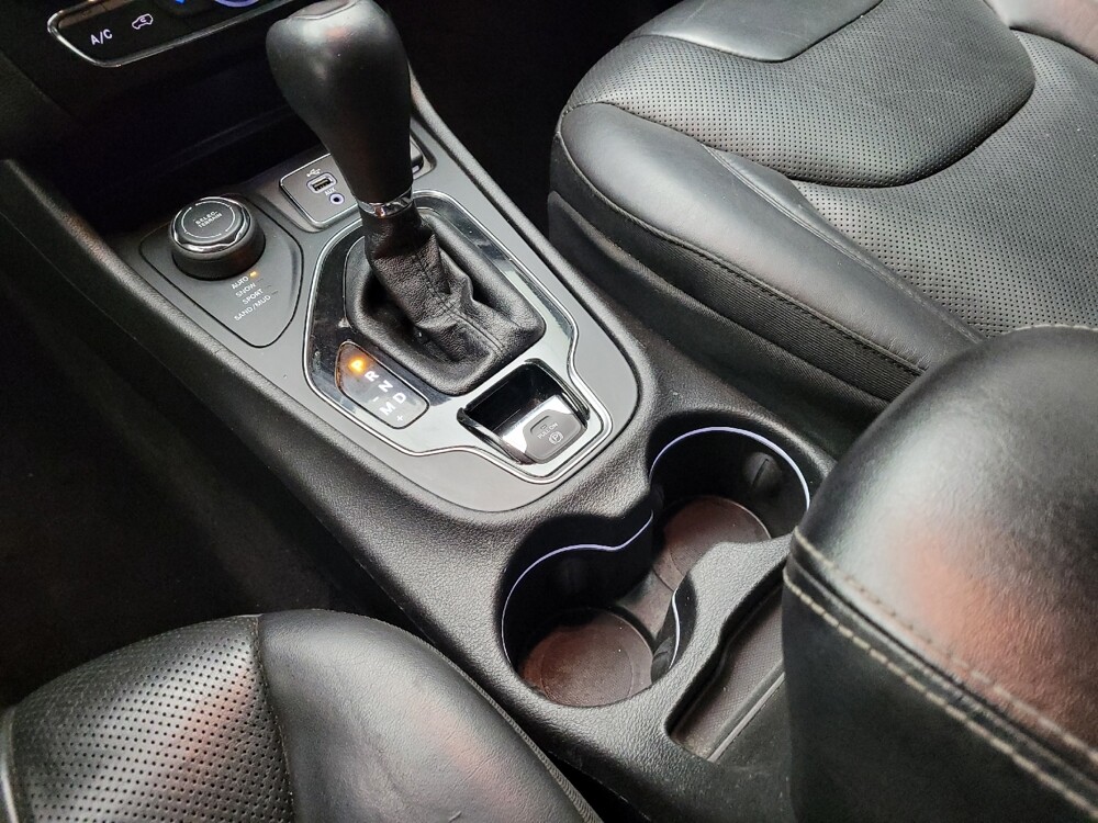 2019 Jeep Cherokee in Taylor, MI 48180 - 18125959 26