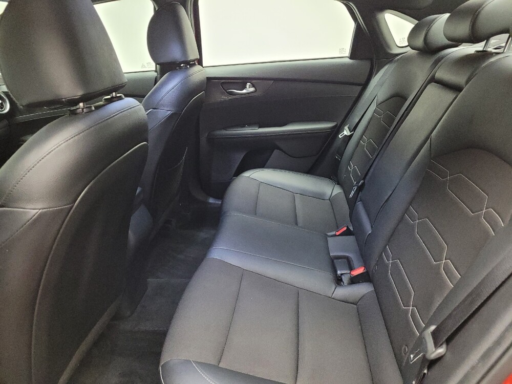 2021 Kia Forte in Taylor, MI 48180 - 18125961 18