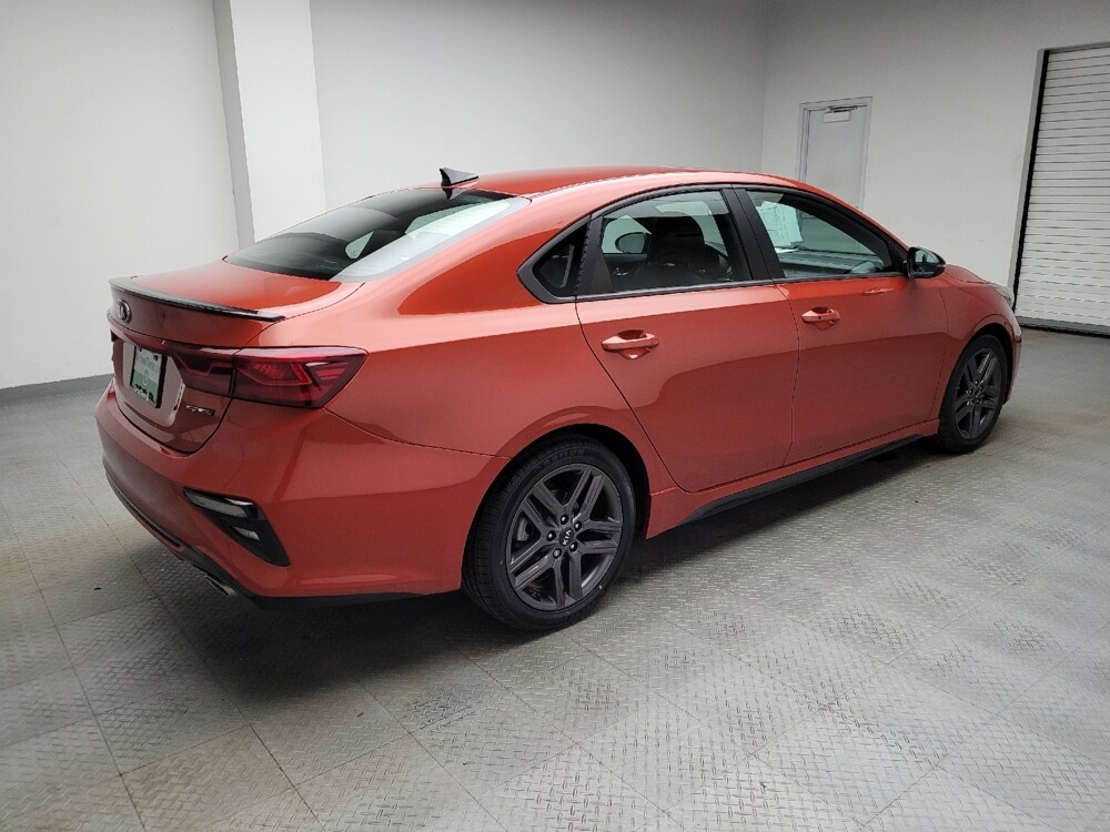 2021 Kia Forte in Taylor, MI 48180 - 18125961 10