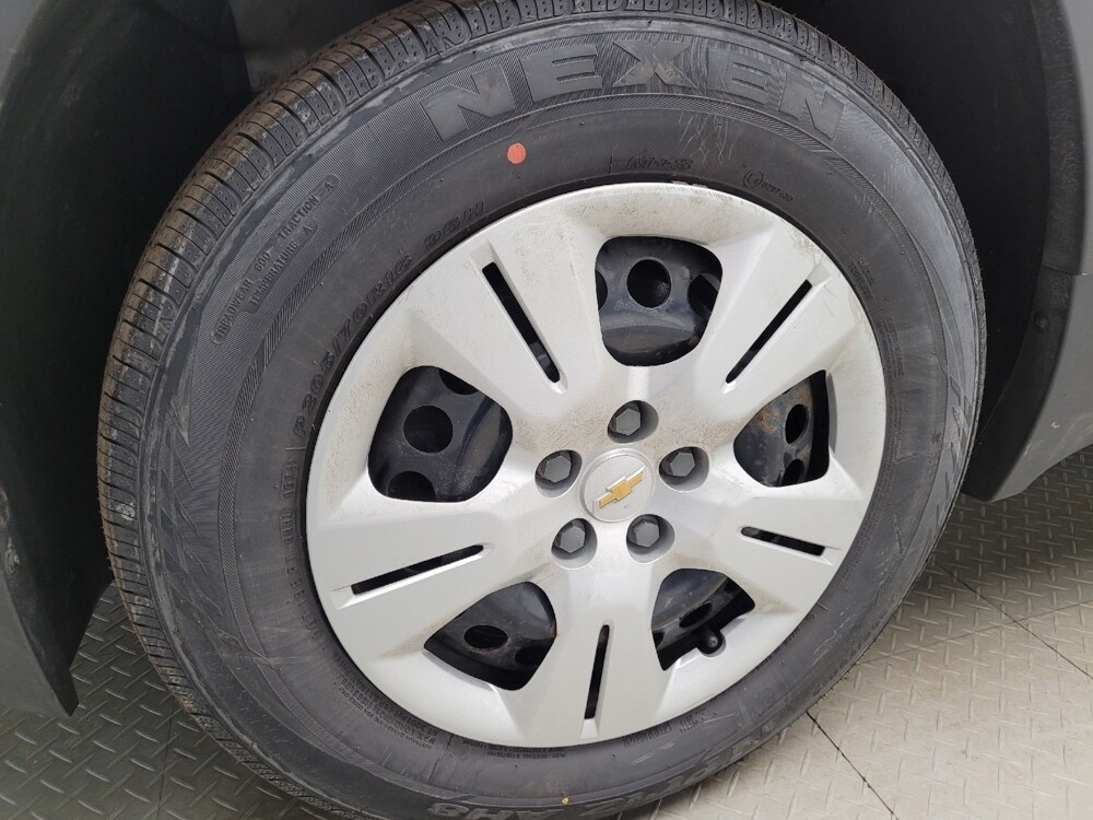 2017 Chevrolet Trax in Taylor, MI 48180 - 18125962 31