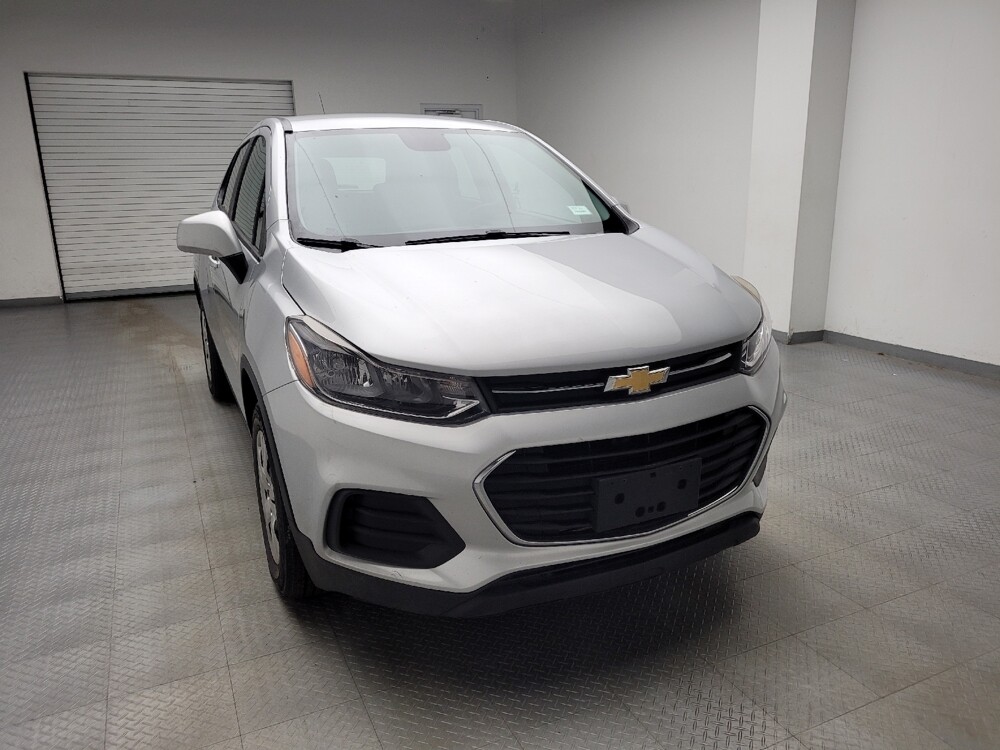 2017 Chevrolet Trax in Taylor, MI 48180 - 18125962 14
