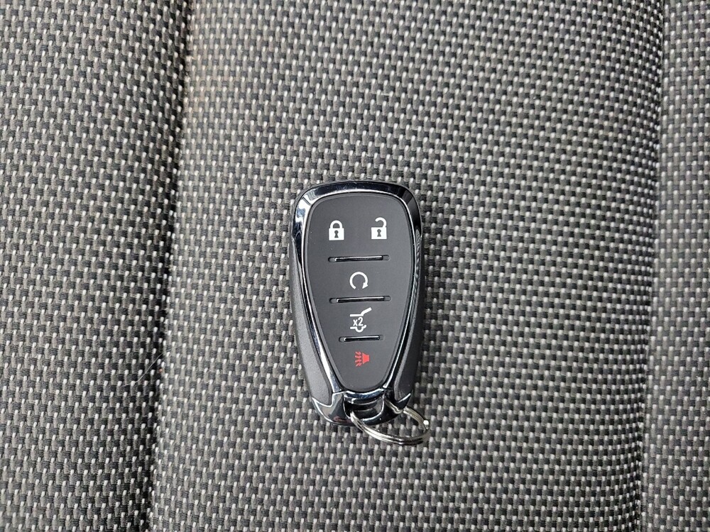 2019 Chevrolet Traverse in Taylor, MI 48180 - 18125967 32