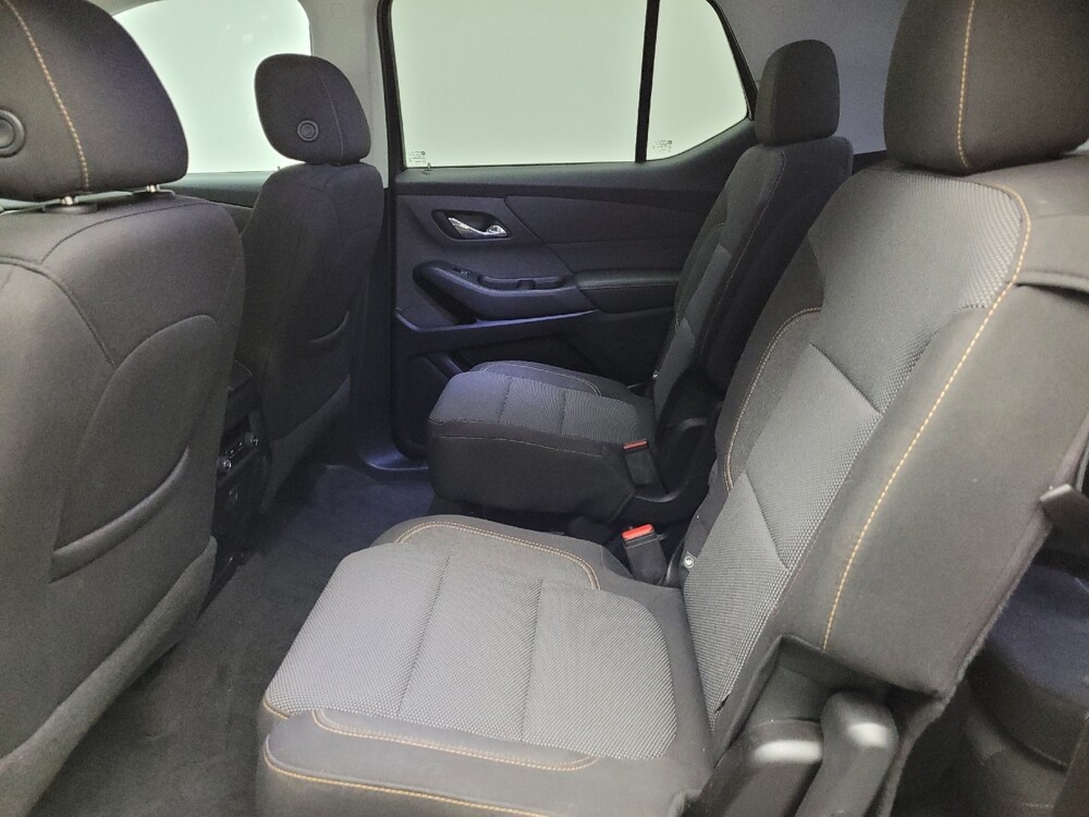 2019 Chevrolet Traverse in Taylor, MI 48180 - 18125967 18