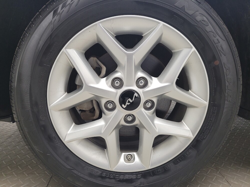 2024 Kia Soul in Taylor, MI 48180 - 18125968 31