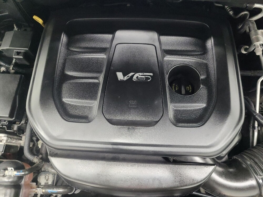 2018 Dodge Durango in Indianapolis, IN 46222 - 18125969 30