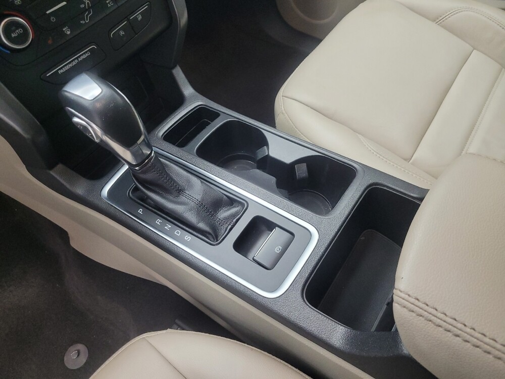 2018 Ford Escape in Indianapolis, IN 46222 - 18125970 26