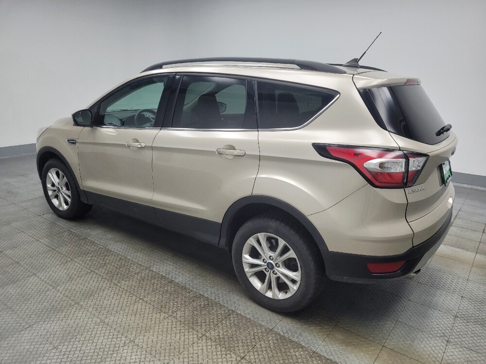 2018 Ford Escape in Indianapolis, IN 46222 - 18125970 3
