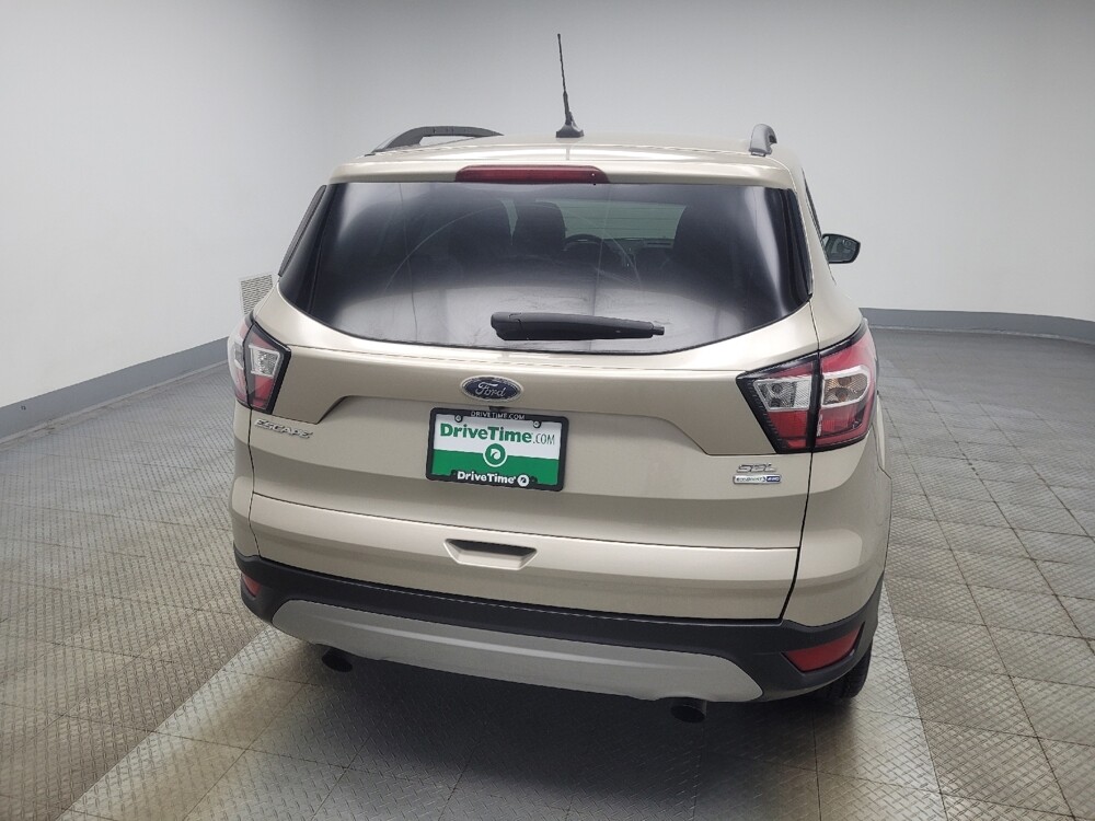 2018 Ford Escape in Indianapolis, IN 46222 - 18125970 7