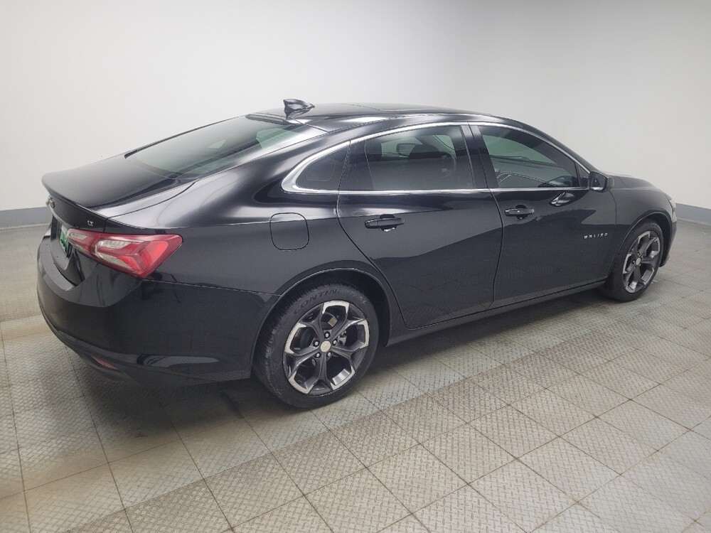 2022 Chevrolet Malibu in Indianapolis, IN 46222 - 18125972 10