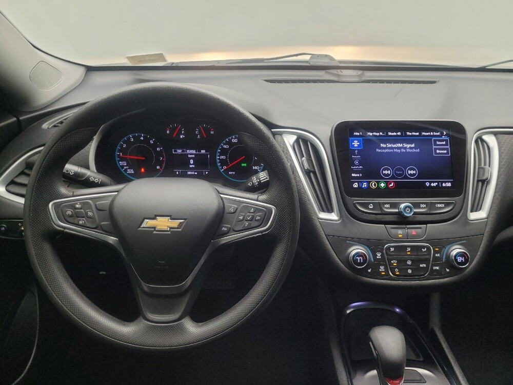 2022 Chevrolet Malibu in Indianapolis, IN 46222 - 18125972 22