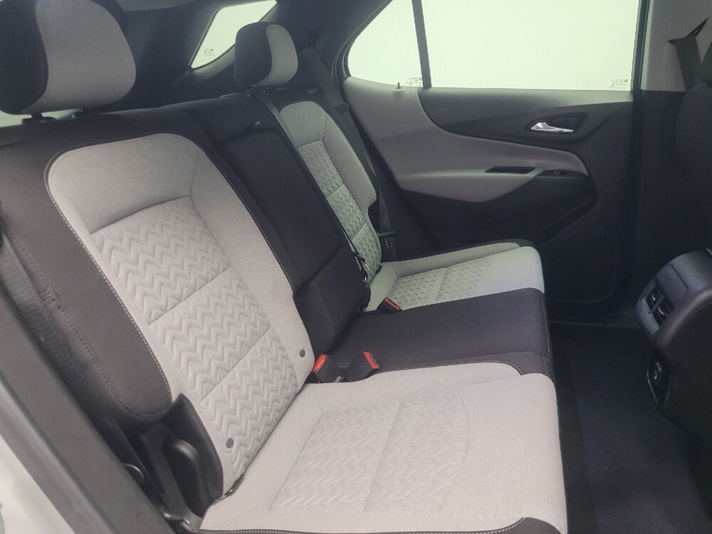 2022 Chevrolet Equinox in Indianapolis, IN 46219 - 18125973 19