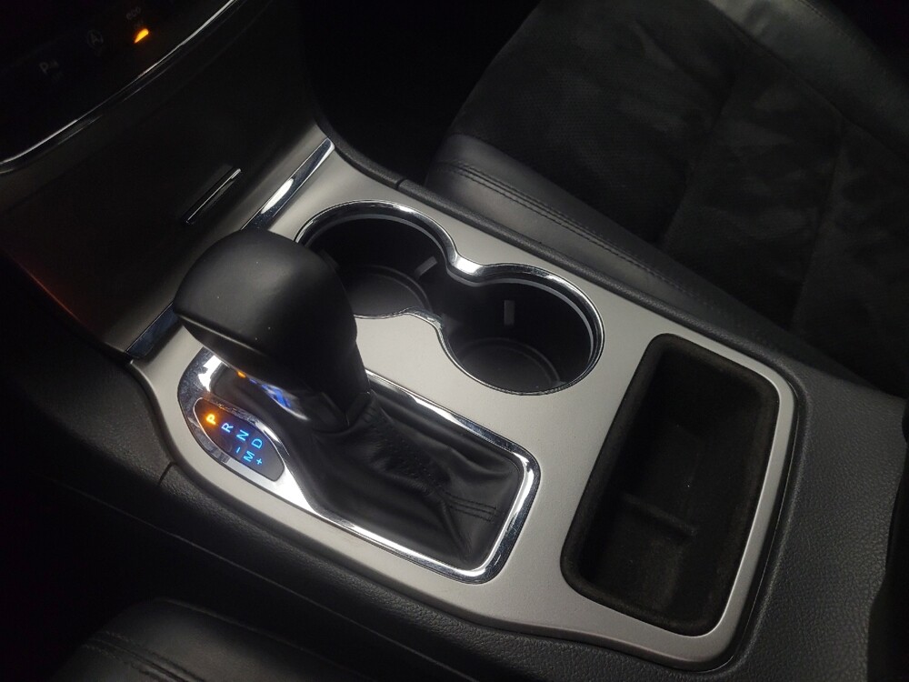 2018 Jeep Grand Cherokee in Indianapolis, IN 46222 - 18125974 26