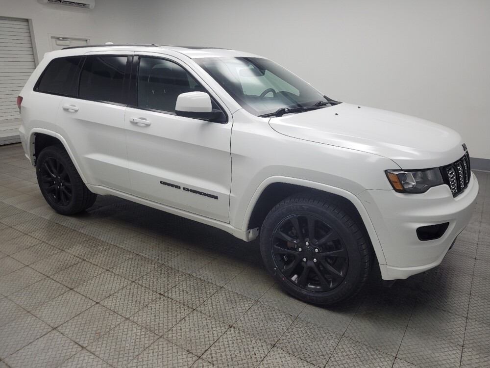 2018 Jeep Grand Cherokee in Indianapolis, IN 46222 - 18125974 11