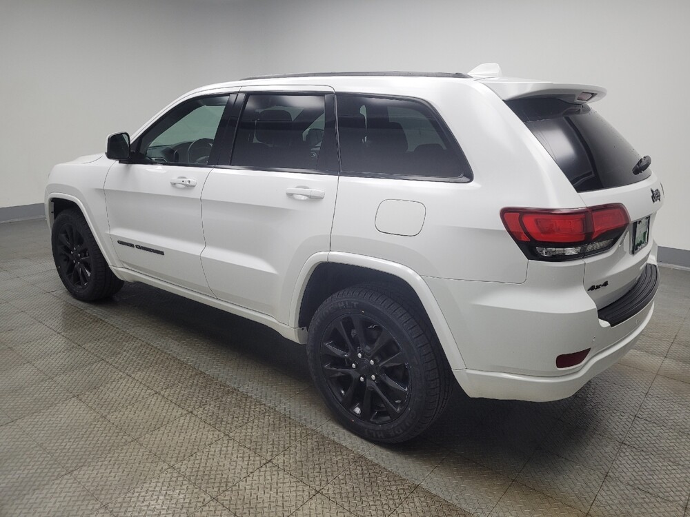 2018 Jeep Grand Cherokee in Indianapolis, IN 46222 - 18125974 3