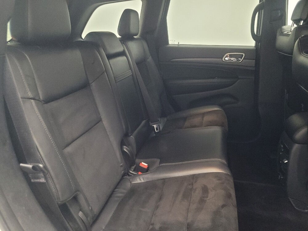 2018 Jeep Grand Cherokee in Indianapolis, IN 46222 - 18125974 19