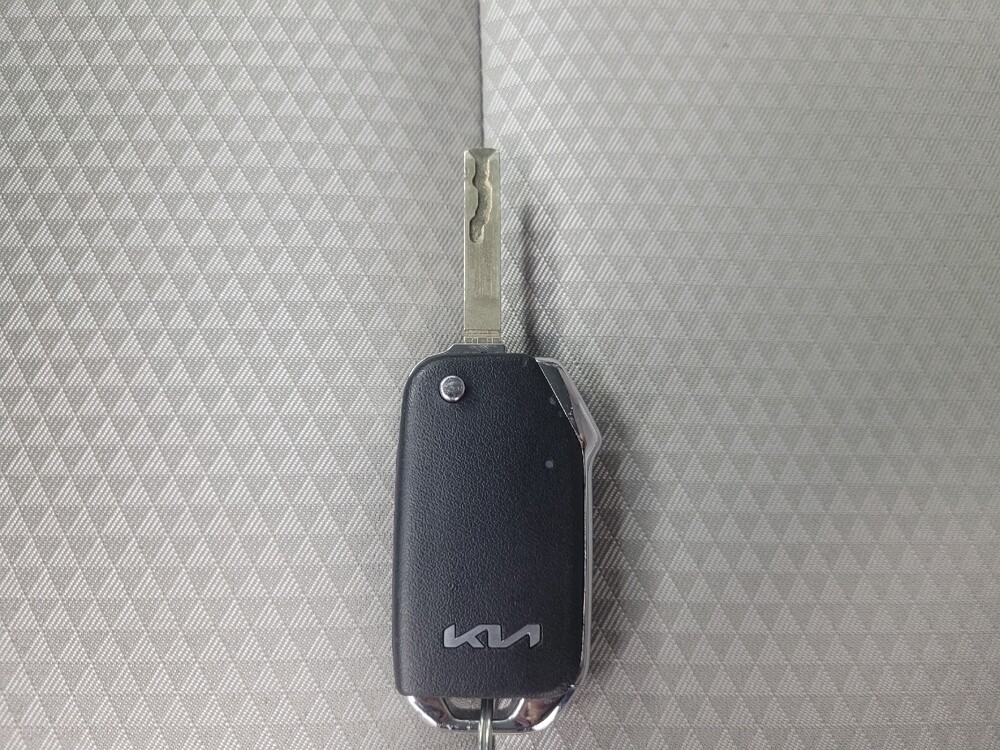 2025 Kia Soul in Ft Wayne, IN 46805 - 18125977 32