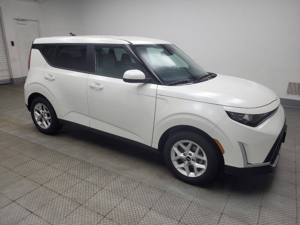 2025 Kia Soul in Ft Wayne, IN 46805 - 18125977 11