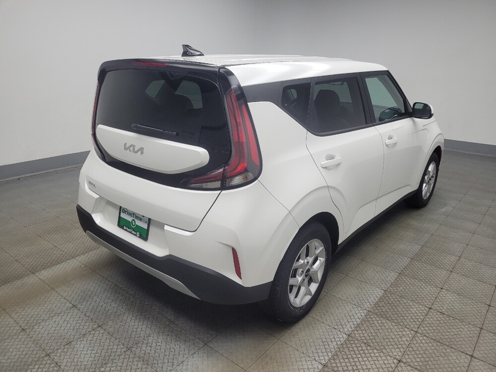 2025 Kia Soul in Ft Wayne, IN 46805 - 18125977 9