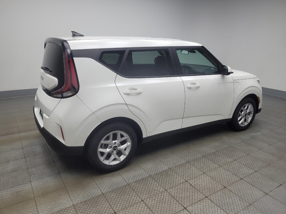 2025 Kia Soul in Ft Wayne, IN 46805 - 18125977 10