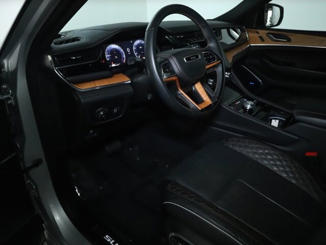 2024 Jeep Grand Cherokee L in Bedford, OH 44146 - 18125979 18
