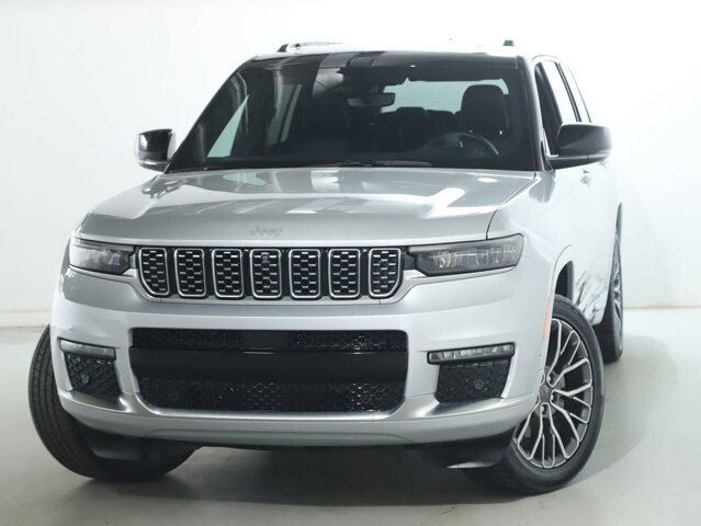 2024 Jeep Grand Cherokee L in Bedford, OH 44146 - 18125979 3