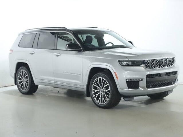 2024 Jeep Grand Cherokee L in Bedford, OH 44146 - 18125979 9