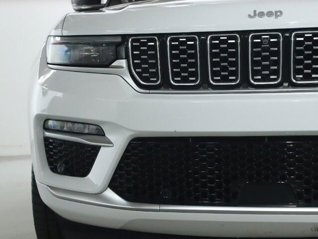 2024 Jeep Grand Cherokee in Bedford, OH 44146 - 18125981 6