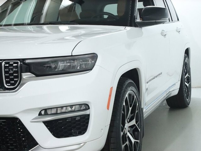 2024 Jeep Grand Cherokee in Bedford, OH 44146 - 18125981 4