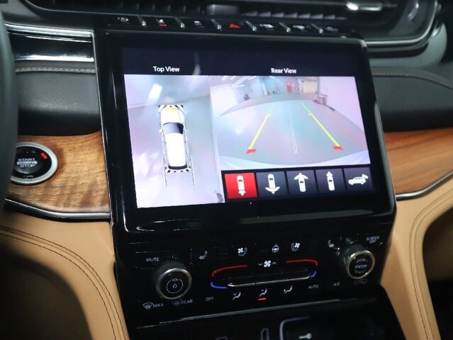 2024 Jeep Grand Cherokee in Bedford, OH 44146 - 18125981 30