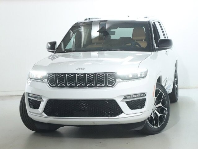 2024 Jeep Grand Cherokee in Bedford, OH 44146 - 18125981 3