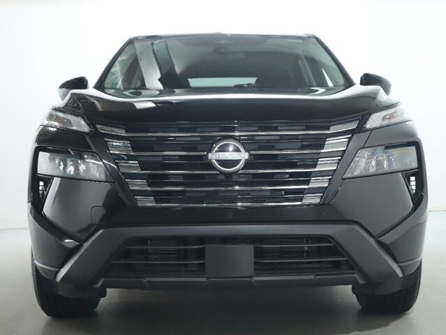 2025 Nissan Rogue in Bedford, OH 44146 - 18125983 5