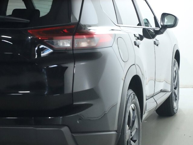 2025 Nissan Rogue in Bedford, OH 44146 - 18125983 45