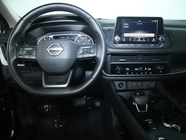2025 Nissan Rogue in Bedford, OH 44146 - 18125983 28
