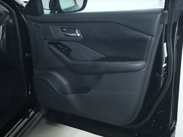 2025 Nissan Rogue in Bedford, OH 44146 - 18125983 33