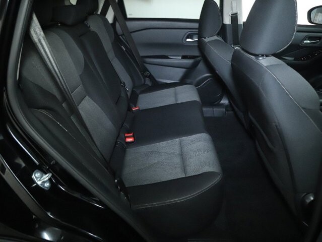 2025 Nissan Rogue in Bedford, OH 44146 - 18125983 32