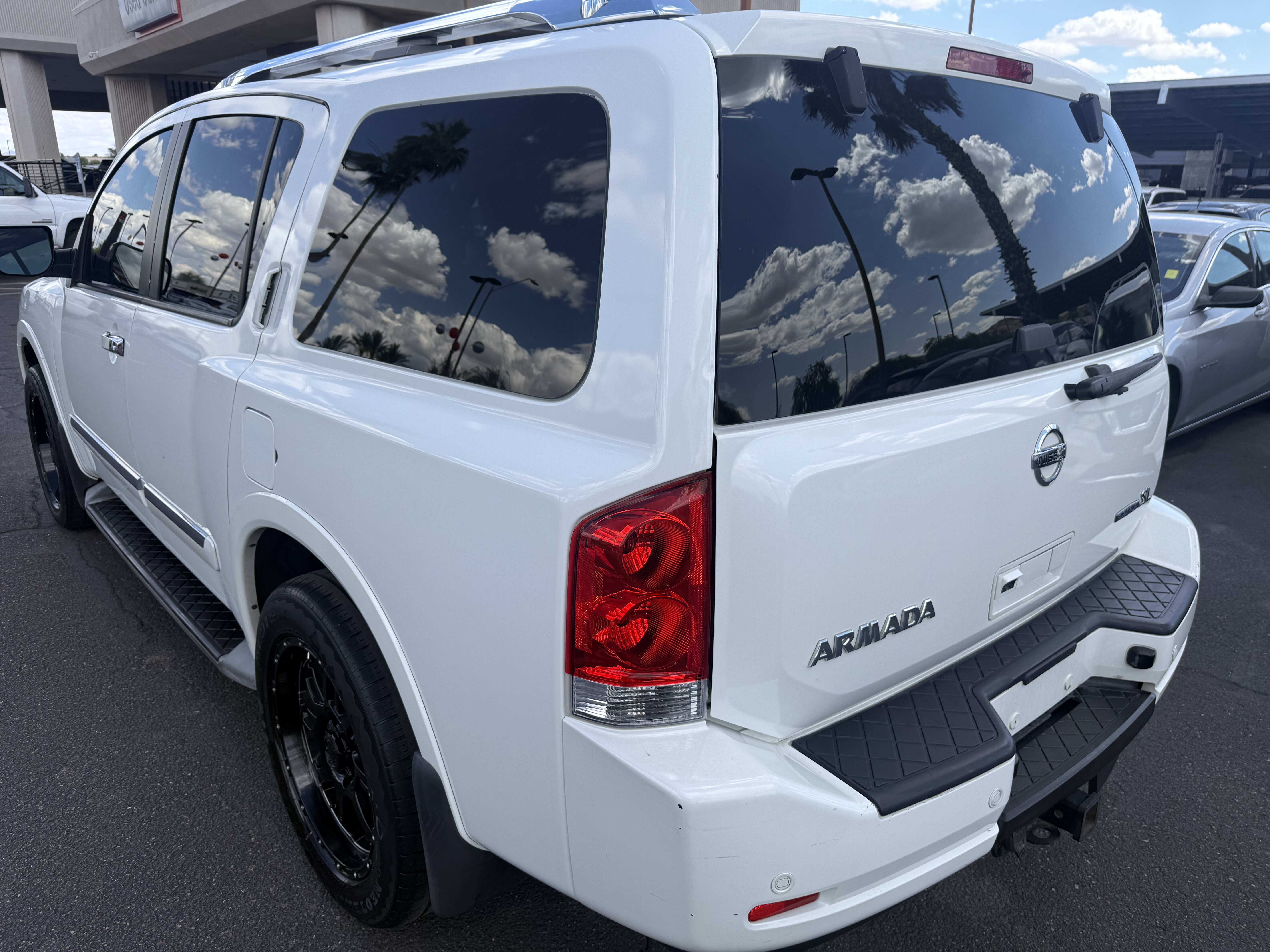 2015 Nissan Armada in Phoenix, AZ 85022 - 18125994 6