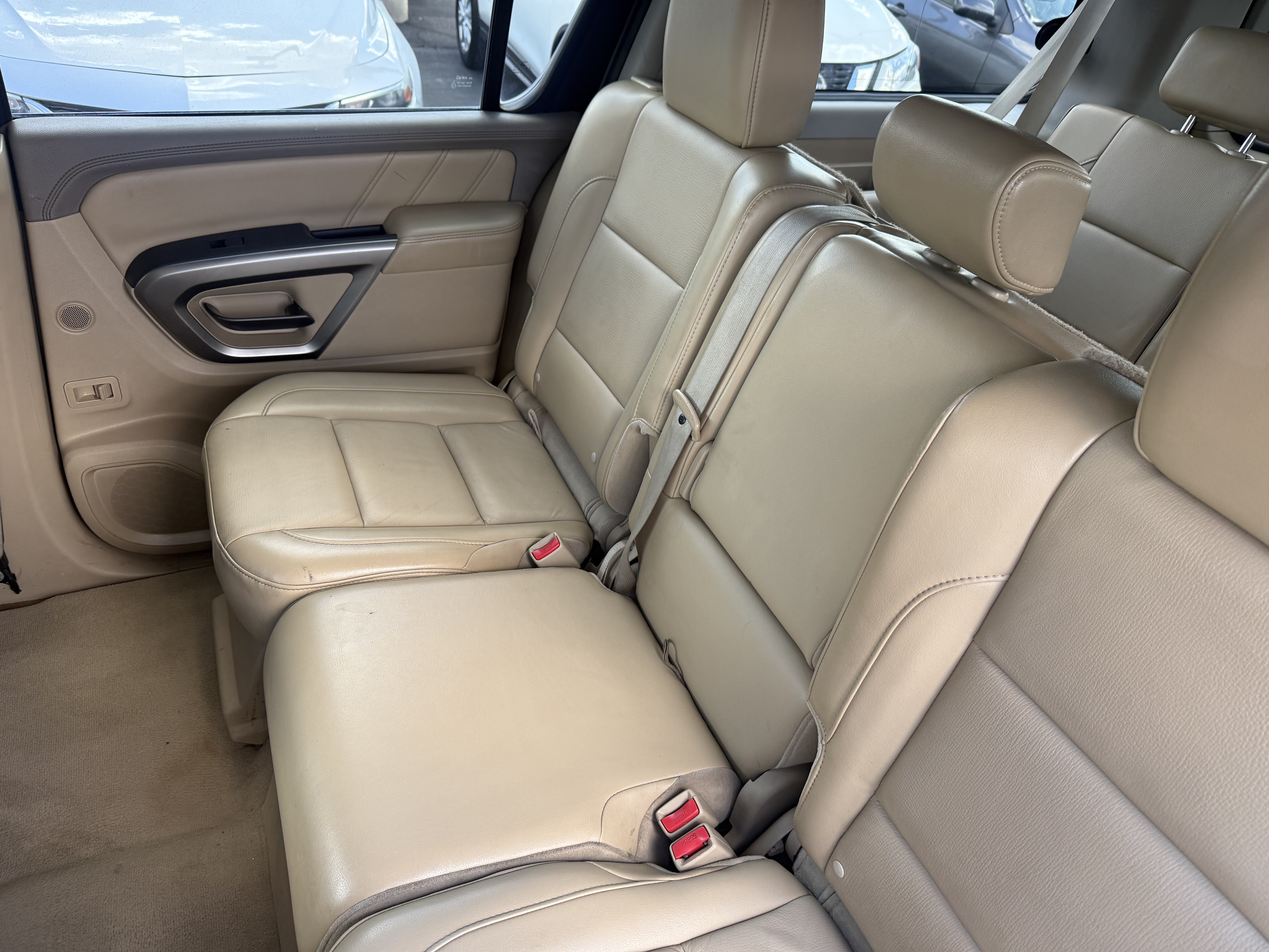 2015 Nissan Armada in Phoenix, AZ 85022 - 18125994 8