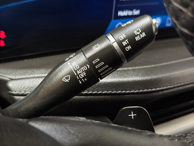 2025 Cadillac XT4 in Burlington, WI 53105 - 18125995 26