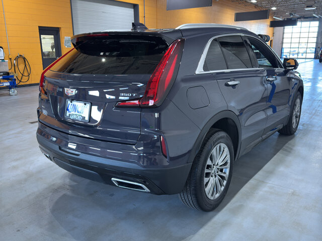 2025 Cadillac XT4 in Burlington, WI 53105 - 18125995 6