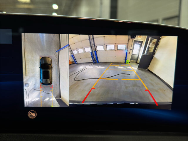 2025 Cadillac XT4 in Burlington, WI 53105 - 18125995 29