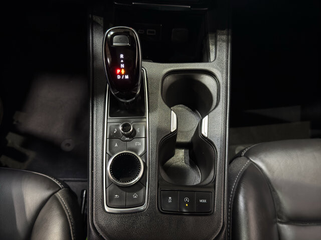 2025 Cadillac XT4 in Burlington, WI 53105 - 18125995 31