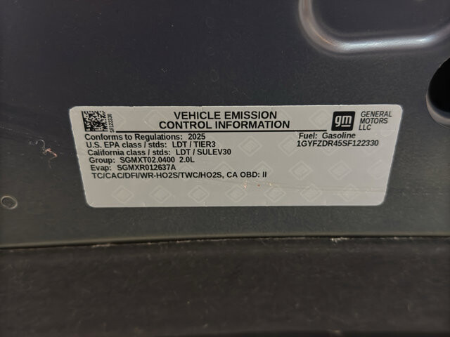 2025 Cadillac XT4 in Burlington, WI 53105 - 18125995 38