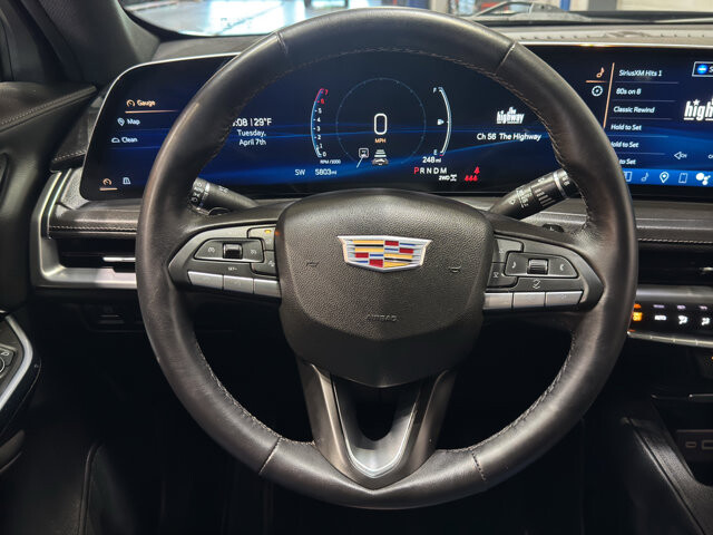 2025 Cadillac XT4 in Burlington, WI 53105 - 18125995 22