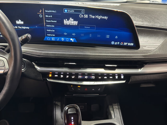 2025 Cadillac XT4 in Burlington, WI 53105 - 18125995 28