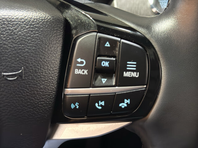 2025 Ford Explorer in Burlington, WI 53105 - 18125999 27