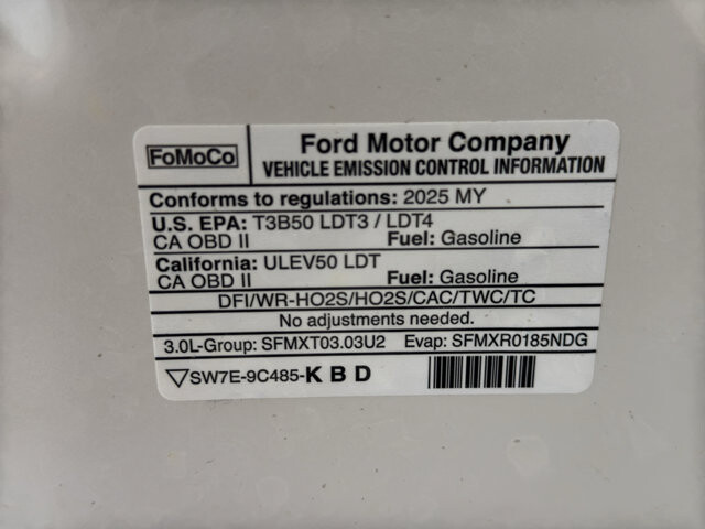 2025 Ford Explorer in Burlington, WI 53105 - 18125999 41